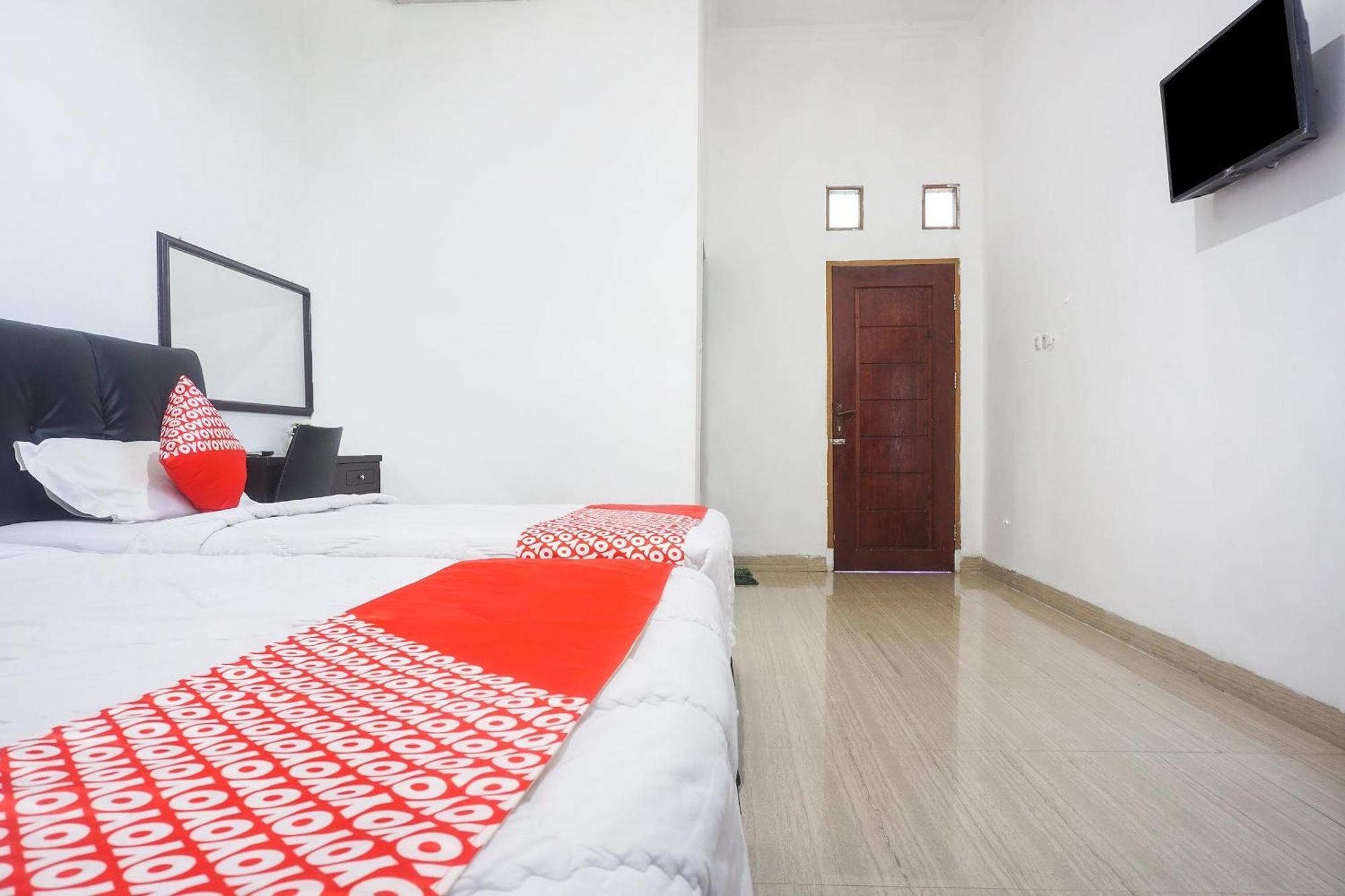 Oyo Flagship 91534 Metro Permai 3*