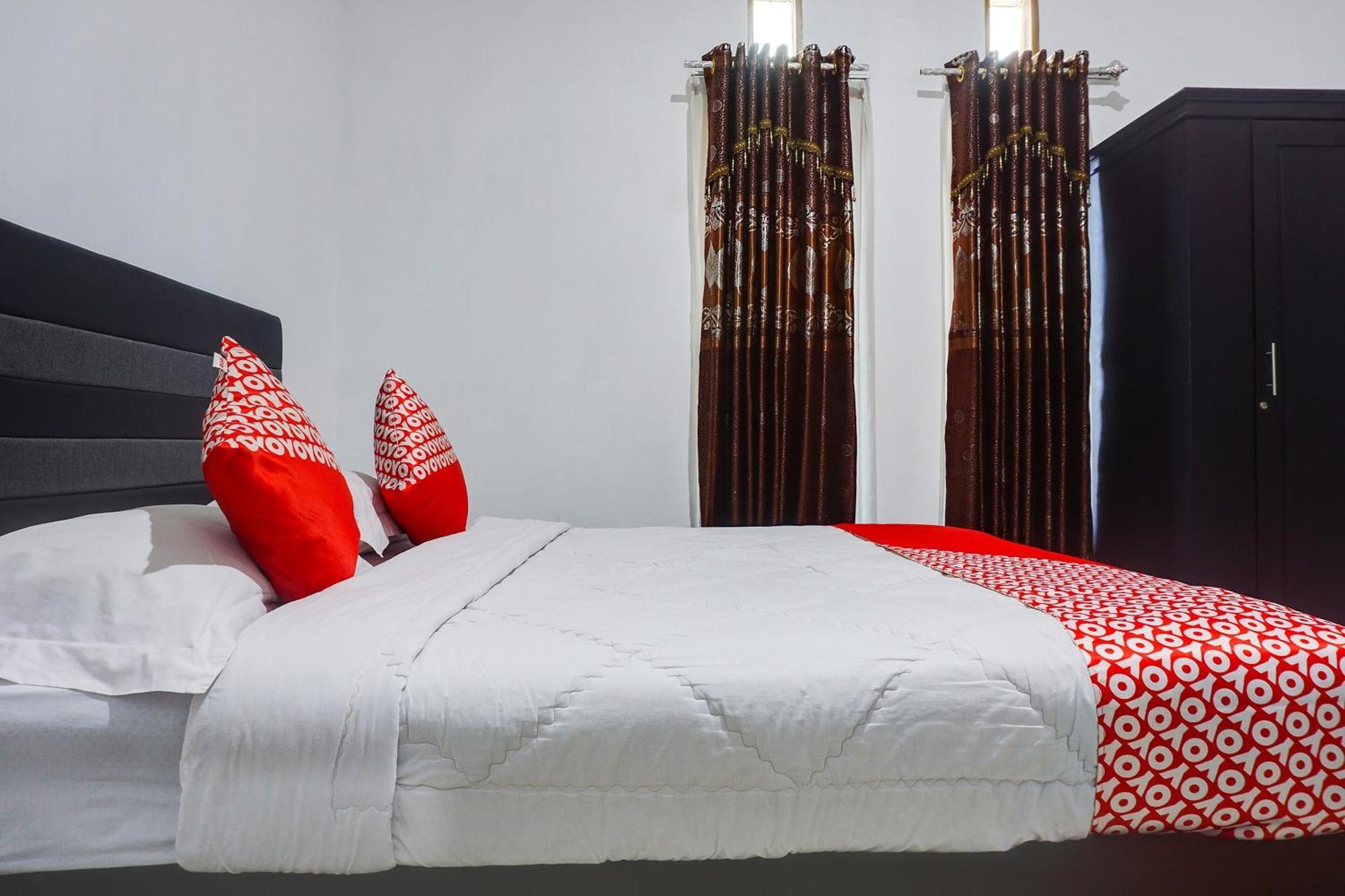 Hotel Oyo Flagship 91534 Metro Permai Makassar
